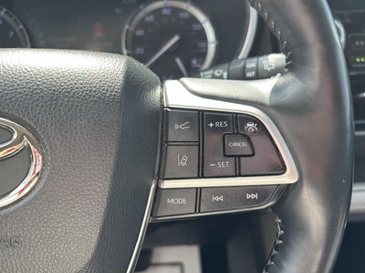 2022 Toyota HIGHLANDER AWD LIMITED Limited