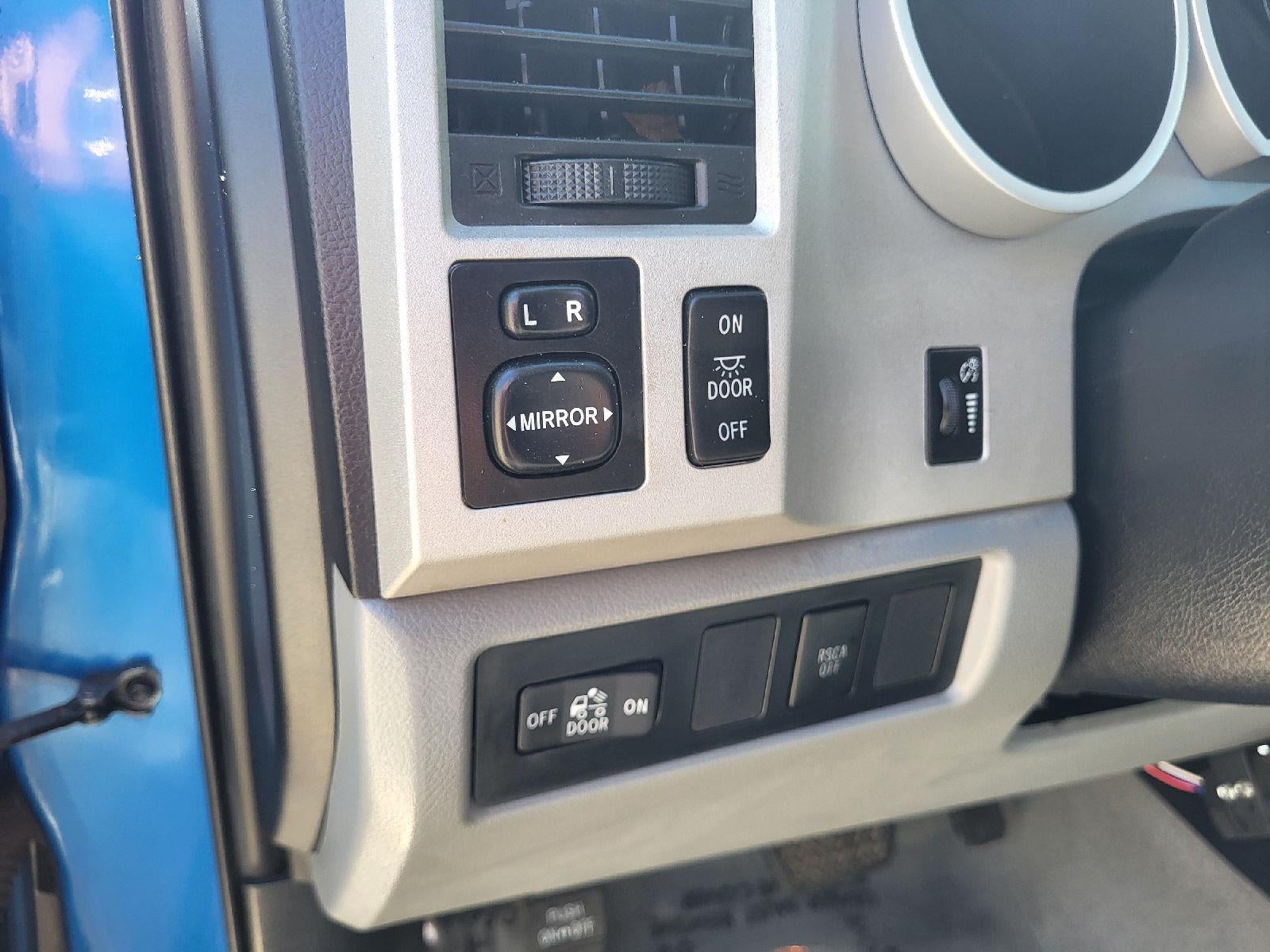 2008 Toyota TUNDRA 4X4 DOUBLE CAB 4.7L Base