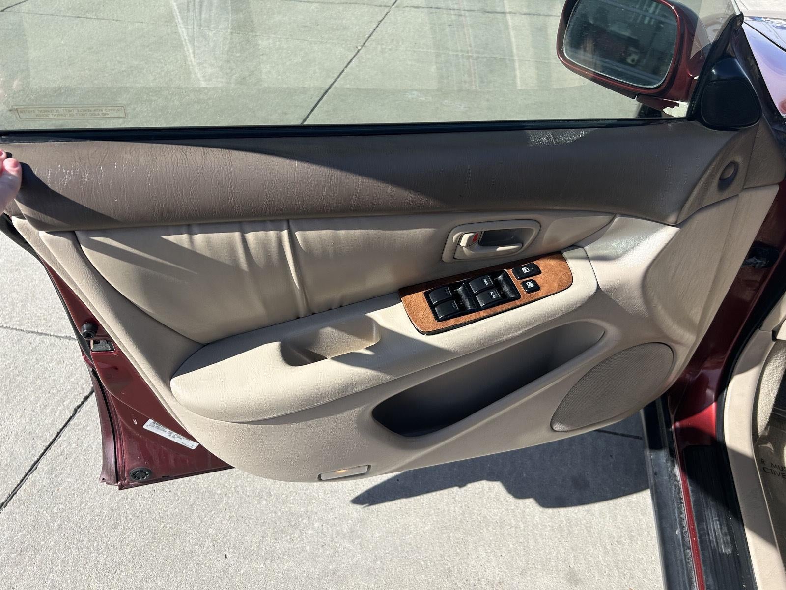 1999 Lexus ES 300 Luxury Sport Sdn Base